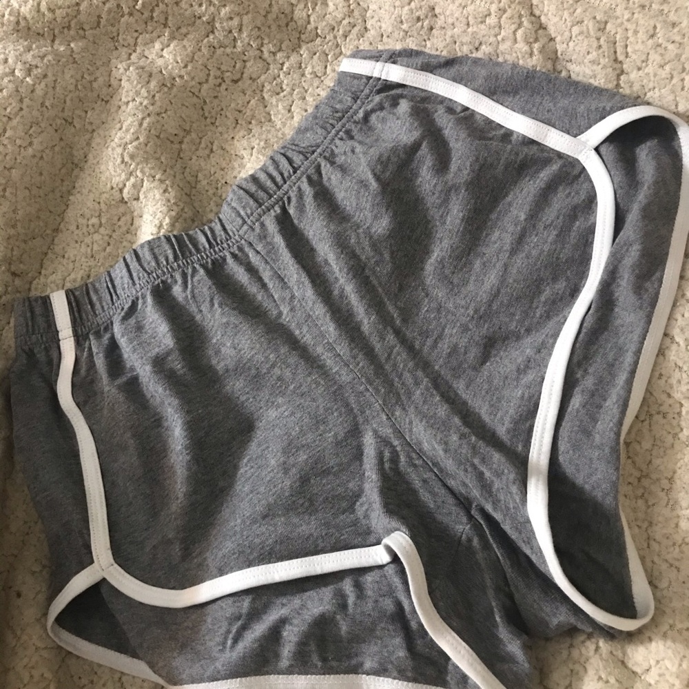 Grey shorts
